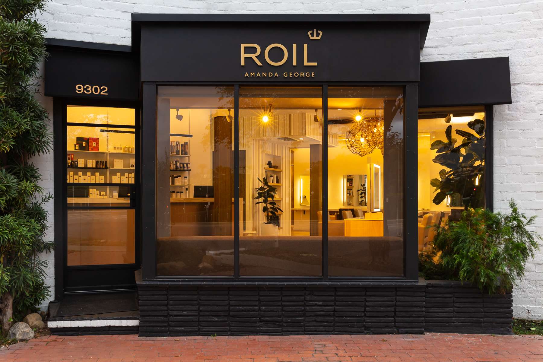 Roil Salon
