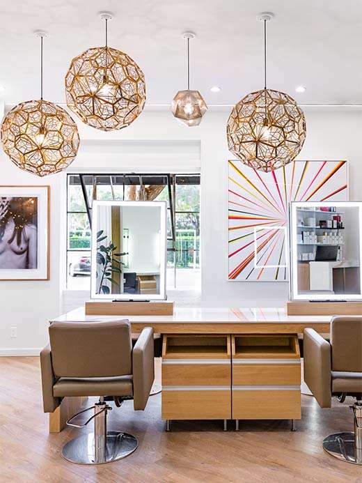 Roil Salon